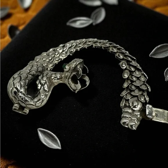 Nacho Gomez Taxco 950 Sterling Silver Rattlesnake Bracelet Malachite Eyes NWOT - Picture 4 of 17